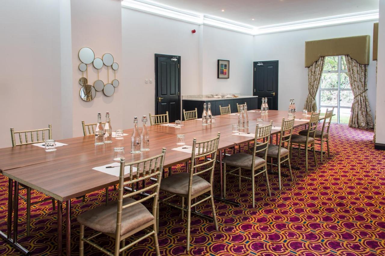 Cork'S Vienna Woods Hotel & Villas Екстериор снимка