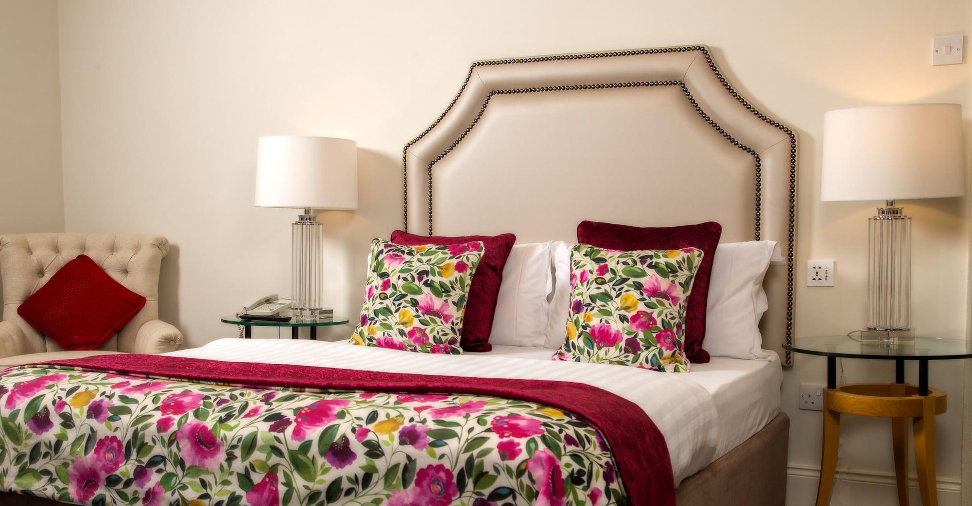 Cork'S Vienna Woods Hotel & Villas Екстериор снимка