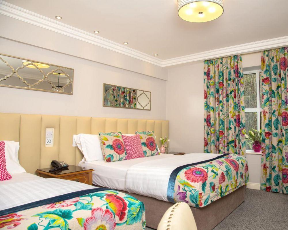 Cork'S Vienna Woods Hotel & Villas Екстериор снимка