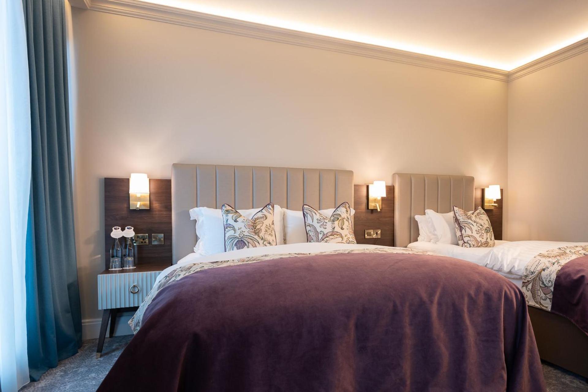 Cork'S Vienna Woods Hotel & Villas Екстериор снимка