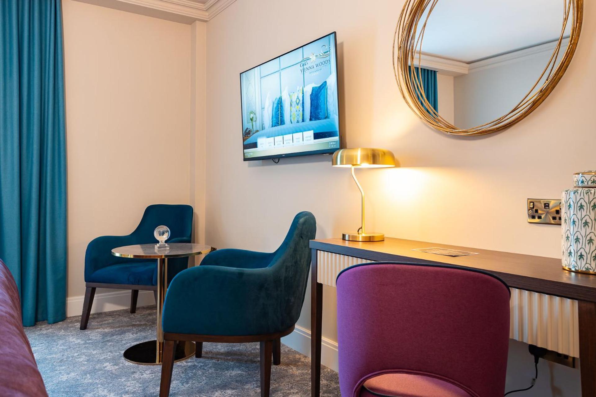 Cork'S Vienna Woods Hotel & Villas Екстериор снимка